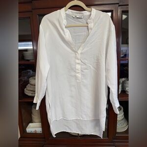 Zara White V-Neck Tunic with side slits